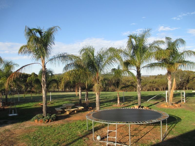 435 Bindoon- Dewars Pool Rd, Toodyay WA 6566