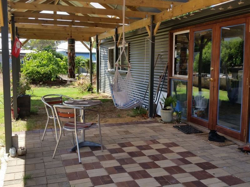 14 Toodyay West Rd, Toodyay WA 6566