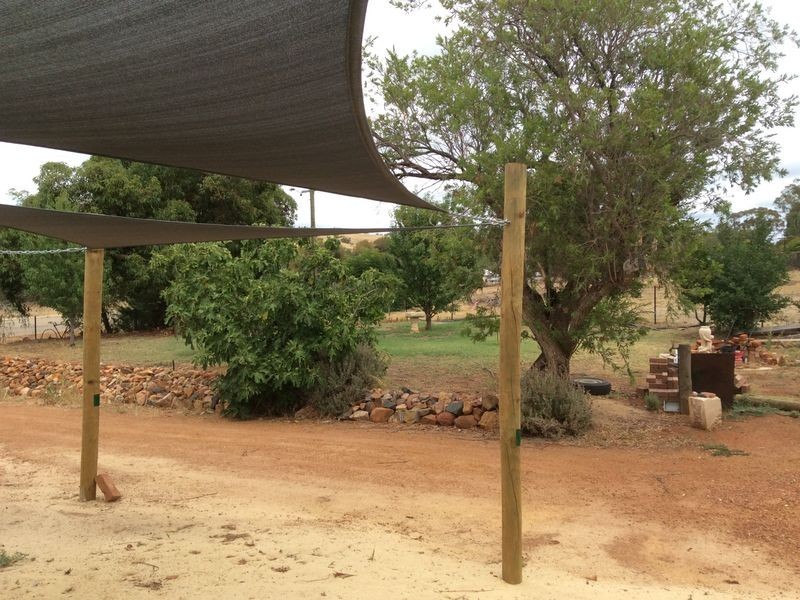 14 Toodyay West Rd, Toodyay WA 6566