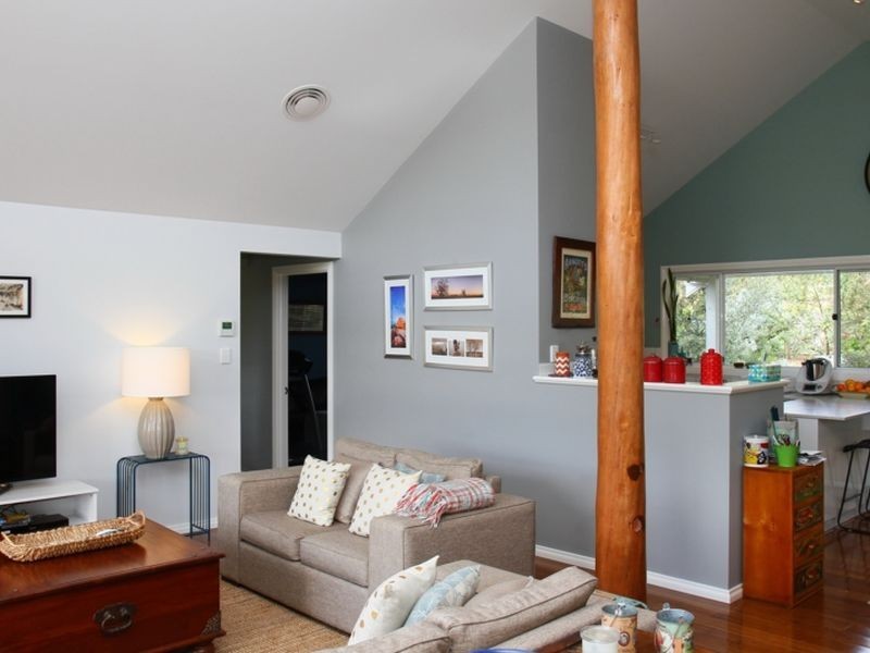 105 Campbell Chase, Bejoording WA 6566