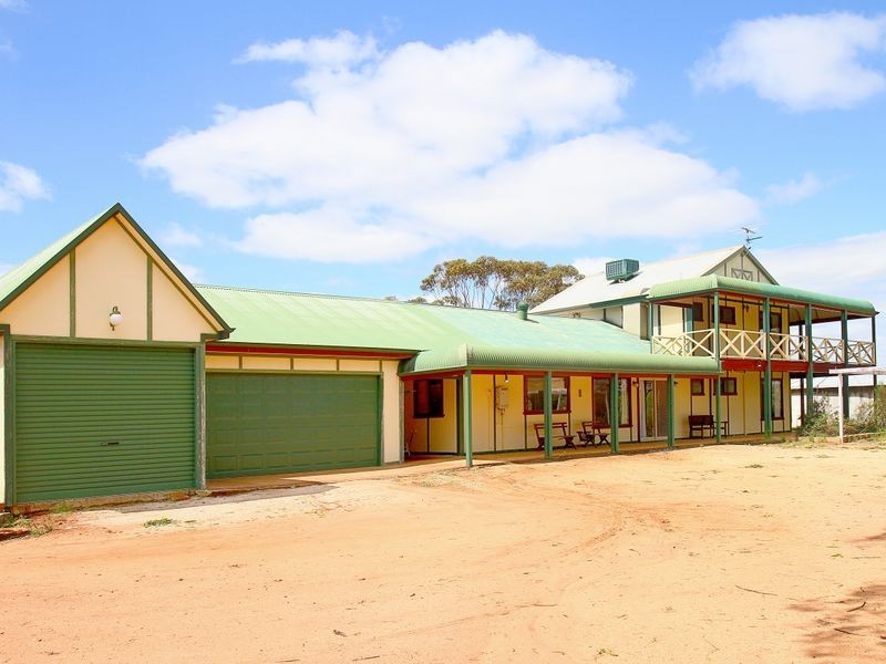 17 BEAUFORT ST, Toodyay WA 6566