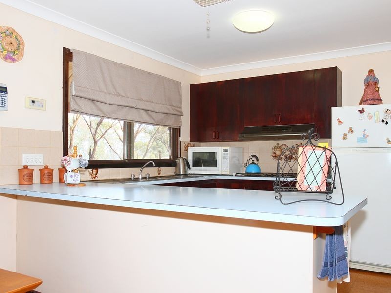 17 BEAUFORT ST, Toodyay WA 6566