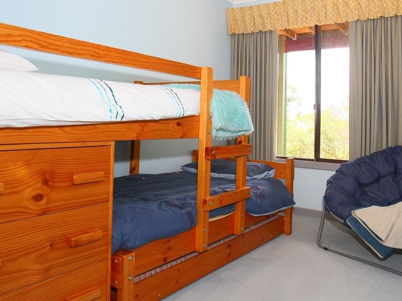 17 BEAUFORT ST, Toodyay WA 6566