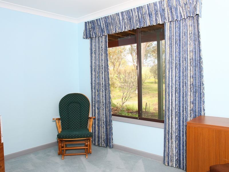 17 BEAUFORT ST, Toodyay WA 6566