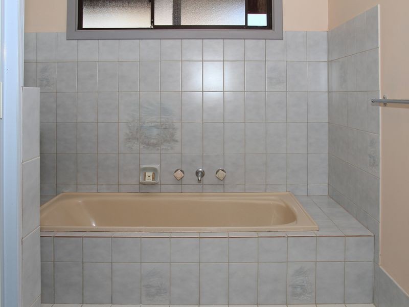 17 BEAUFORT ST, Toodyay WA 6566