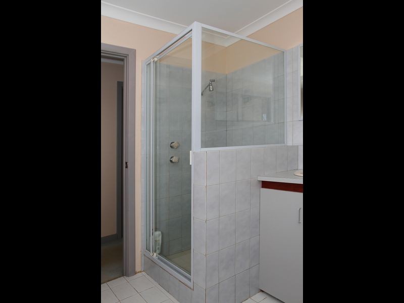 17 BEAUFORT ST, Toodyay WA 6566