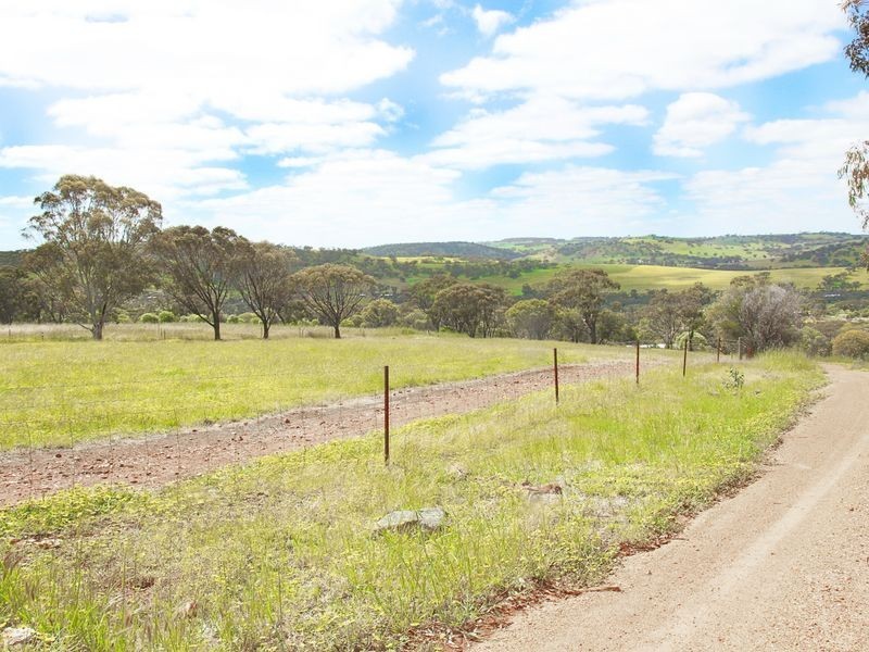 17 BEAUFORT ST, Toodyay WA 6566