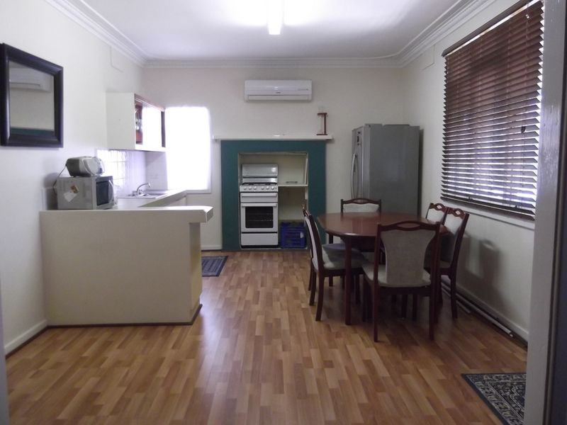 7 ODDFELLOWS ST, Toodyay WA 6566