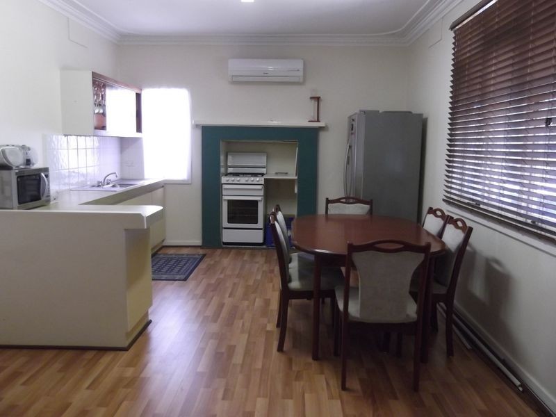 7 ODDFELLOWS ST, Toodyay WA 6566