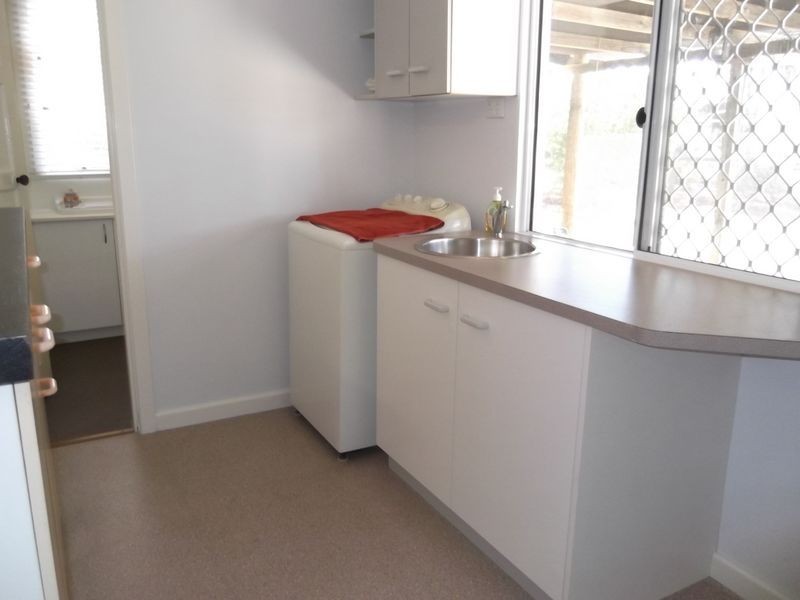 7 ODDFELLOWS ST, Toodyay WA 6566