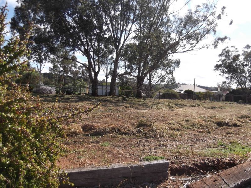 7 ODDFELLOWS ST, Toodyay WA 6566