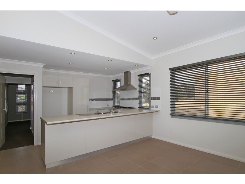 4 GADSDON PASS, Toodyay WA 6566