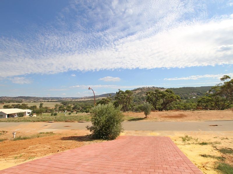 4 GADSDON PASS, Toodyay WA 6566