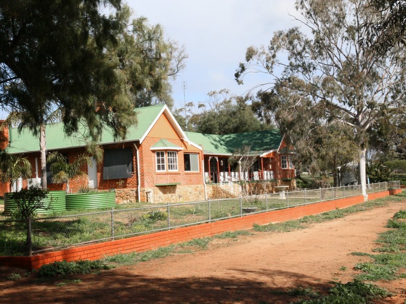 413 Dumbarton Road, Toodyay WA 6566