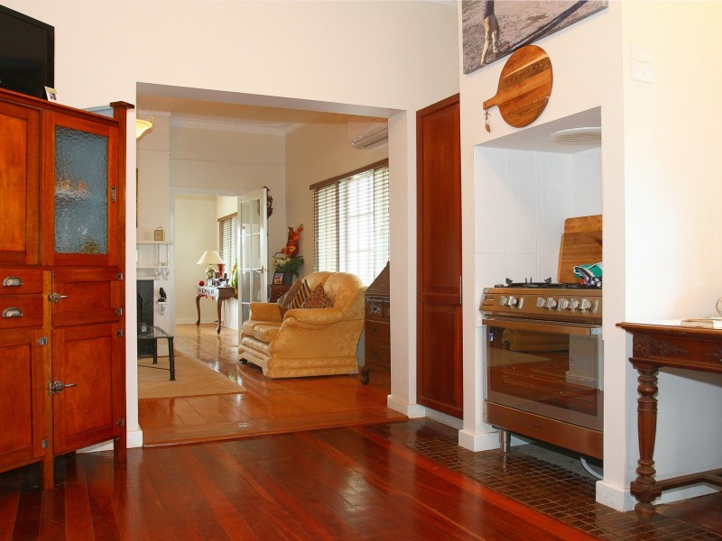 413 Dumbarton Road, Toodyay WA 6566