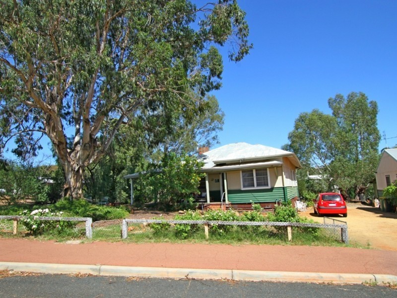 2 Duke Street, Toodyay WA 6566