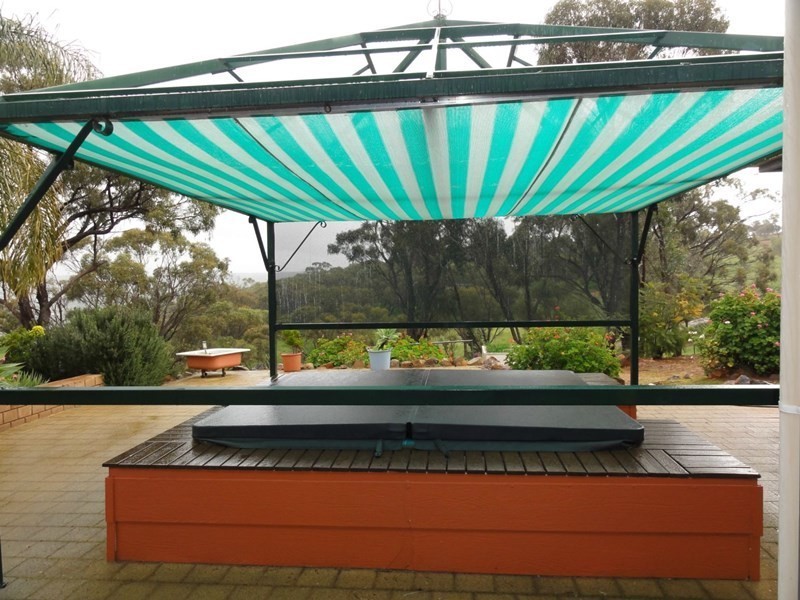 301 COONDLE DRIVE, Toodyay WA 6566