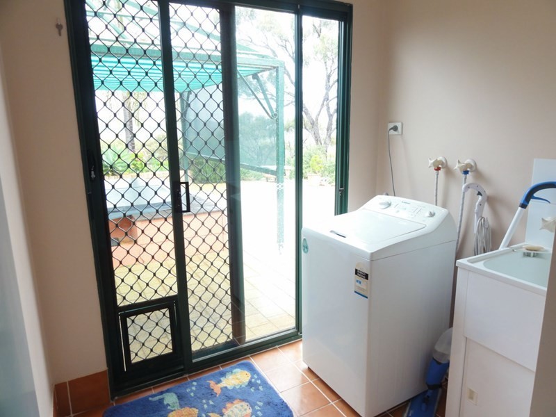 301 COONDLE DRIVE, Toodyay WA 6566