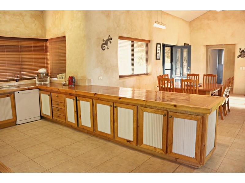 159 Phillips Road, Toodyay WA 6566