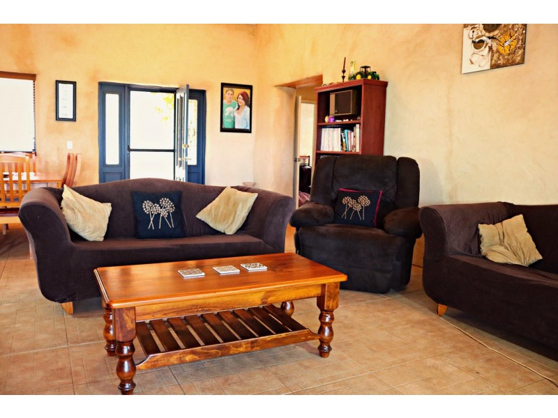 159 Phillips Road, Toodyay WA 6566