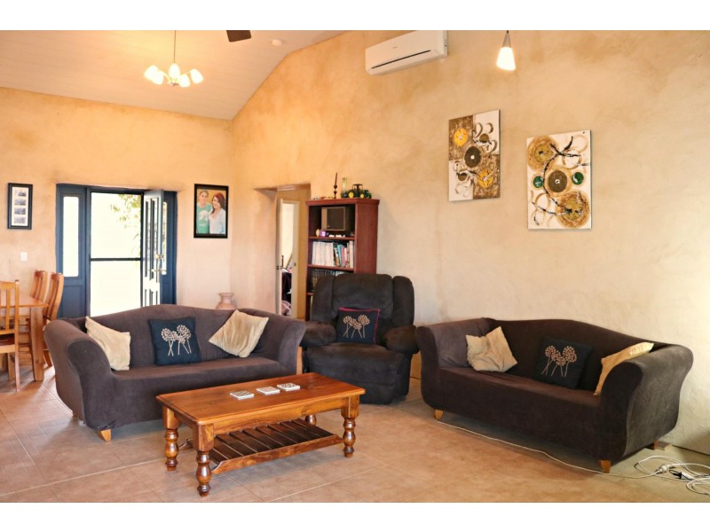 159 Phillips Road, Toodyay WA 6566