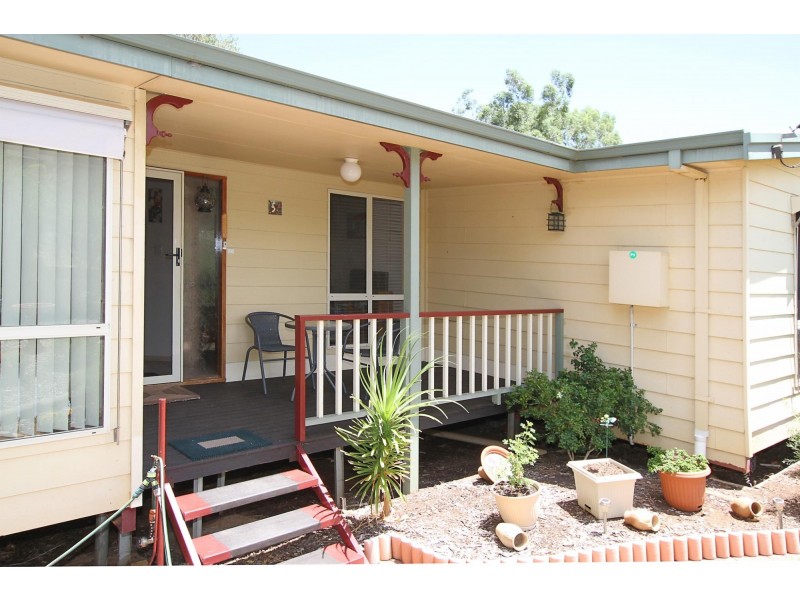 7 Harcourt Street, Toodyay WA 6566