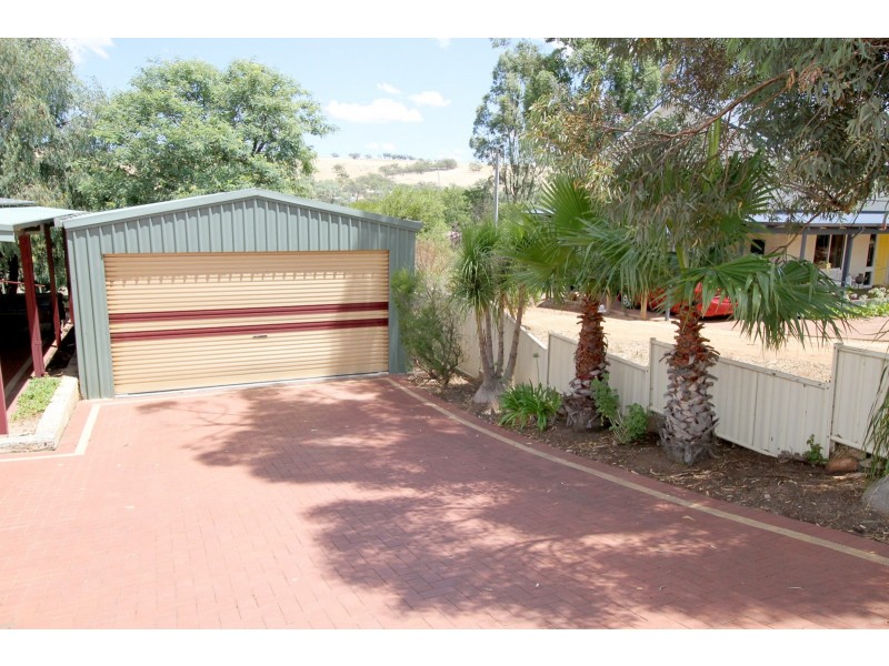 7 Harcourt Street, Toodyay WA 6566