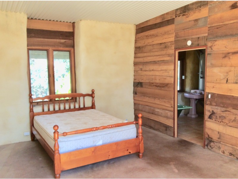 2178 Chittering Road, Lower Chittering WA 6084