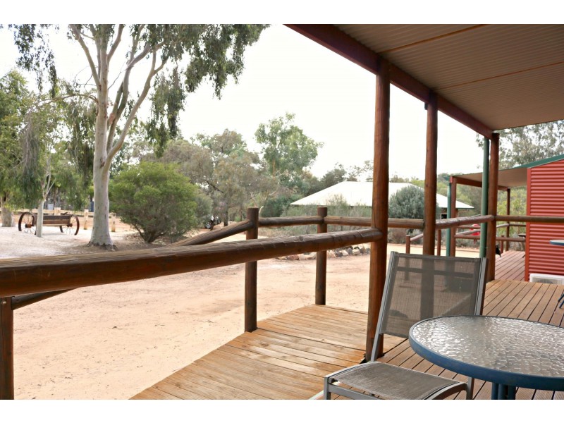 122 Railway Road, Toodyay WA 6566