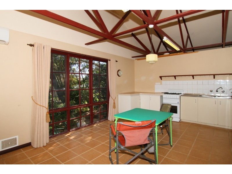 2 Duke Street, Toodyay WA 6566