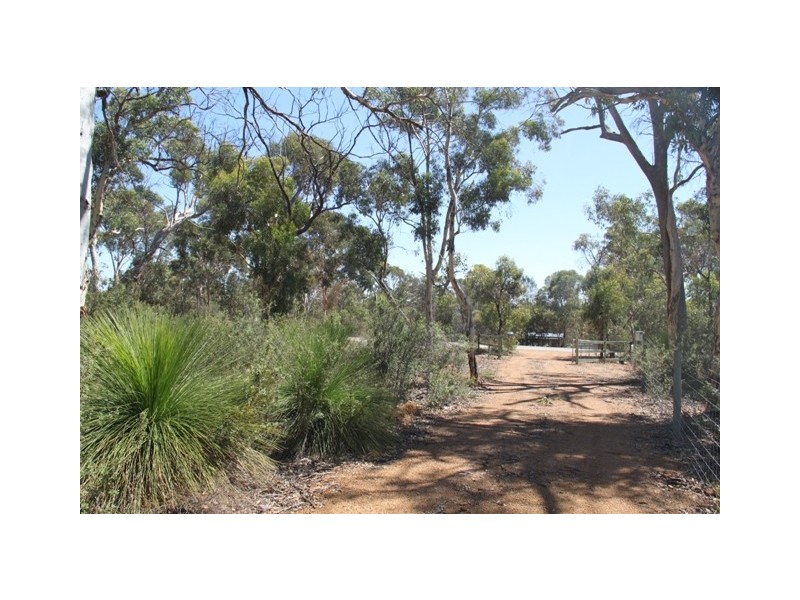 39 Laterite Way, Toodyay WA 6566