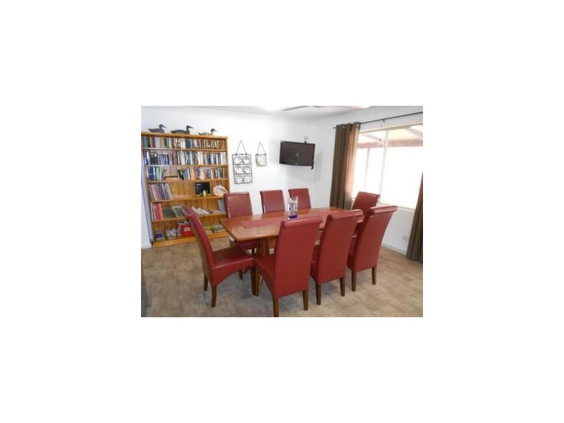 135 Seventh Road, Toodyay WA 6566