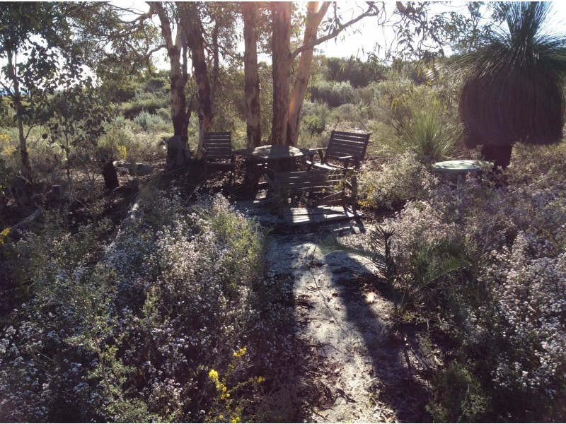 114 Frank Venn Road, Toodyay WA 6566