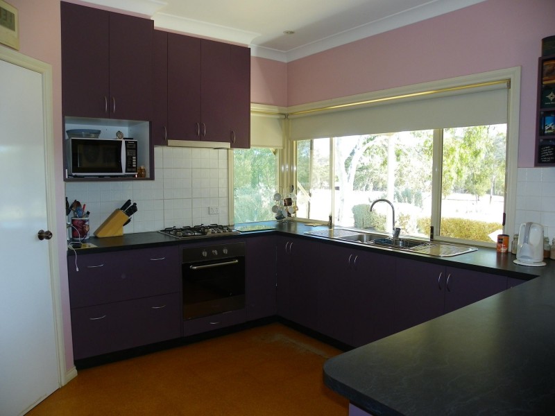 290 Railway Road, Toodyay WA 6566