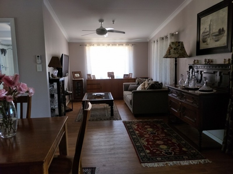 17 Sixth Road, Toodyay WA 6566