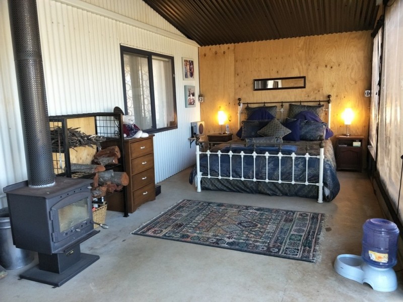 17 Sixth Road, Toodyay WA 6566