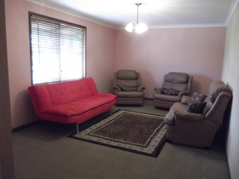 21 Hassell Close, Toodyay WA 6566