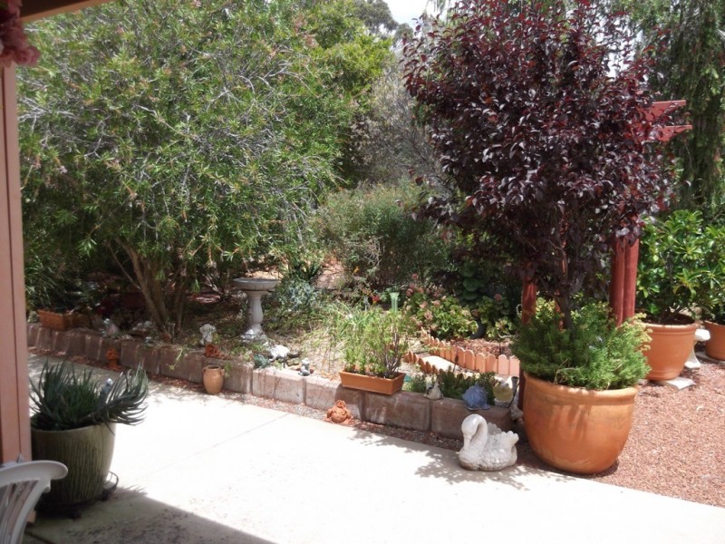 2 Ellery Place, Toodyay WA 6566