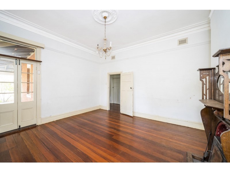 32 Stirling Tce, Toodyay WA 6566