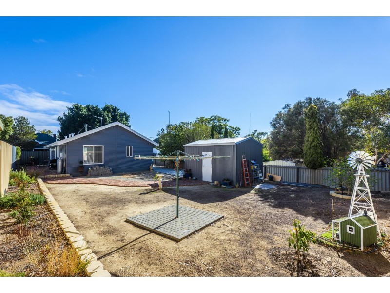 6 Arthur Street, Toodyay WA 6566