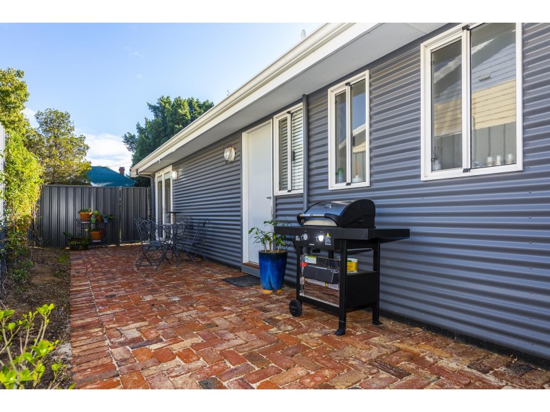 6 Arthur Street, Toodyay WA 6566
