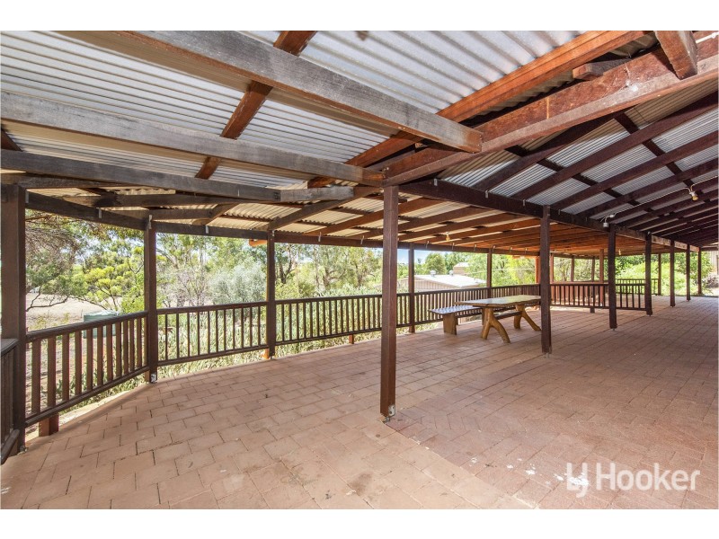 24 Henry Street West, Toodyay WA 6566