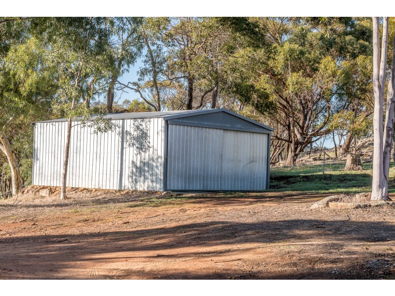 12 Kay Road, Bindoon WA 6502