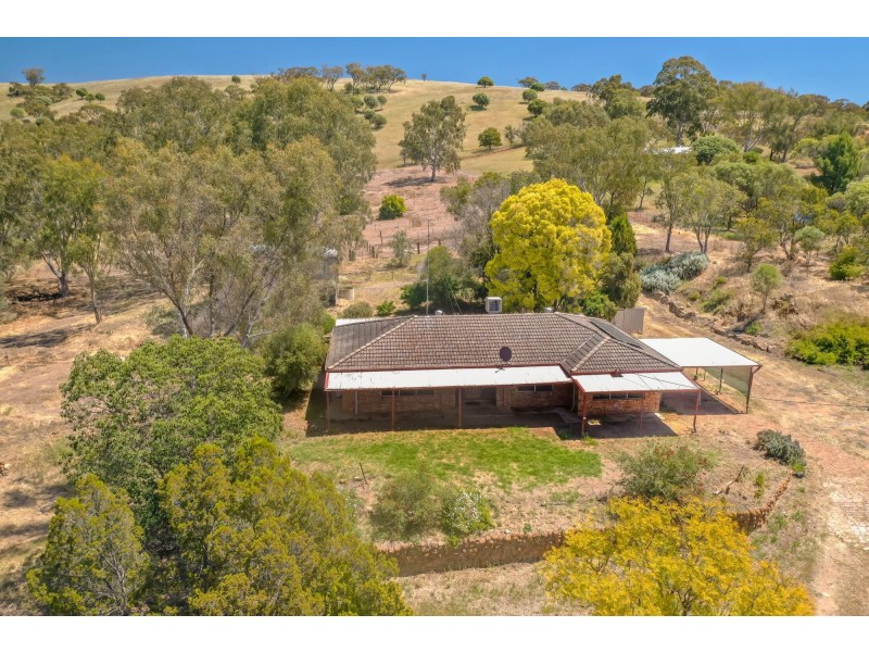 169 Julimar Rd, Toodyay WA 6566