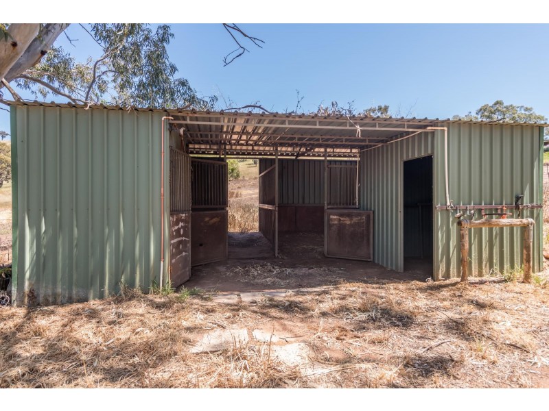 169 Julimar Rd, Toodyay WA 6566