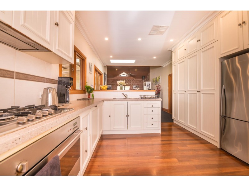 21 Pelican Rise, Chittering WA 6084