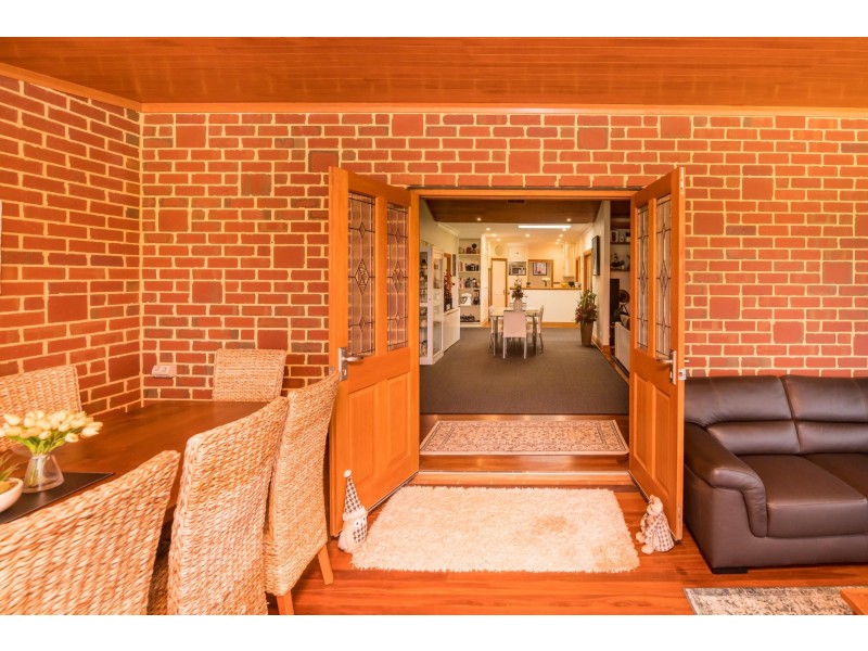 21 Pelican Rise, Chittering WA 6084