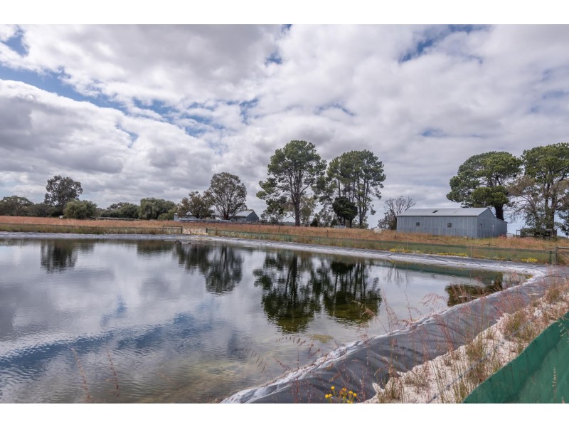 2412 Gingin Brook Road, Neergabby WA 6503