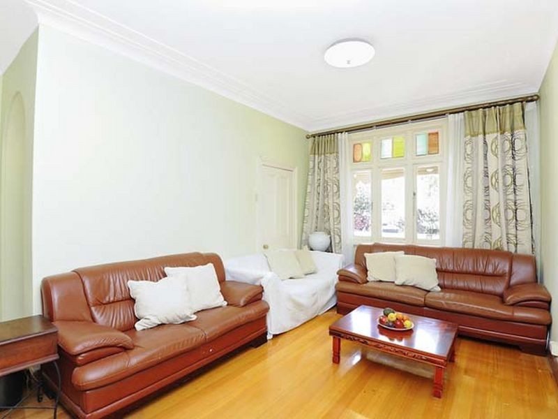 102 Parkes Street, West Ryde NSW 2114