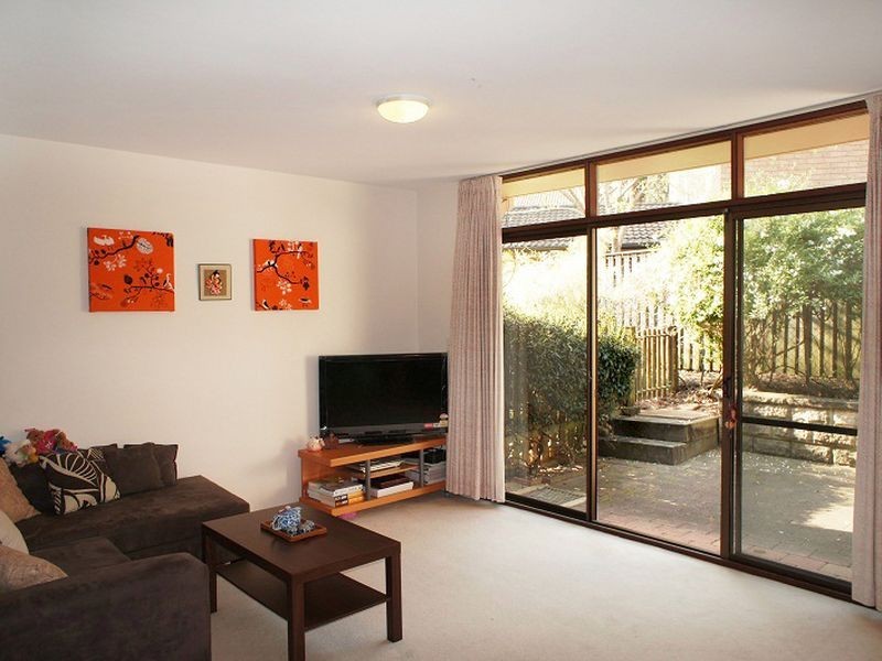 18/15 Busaco Road, Marsfield NSW 2122